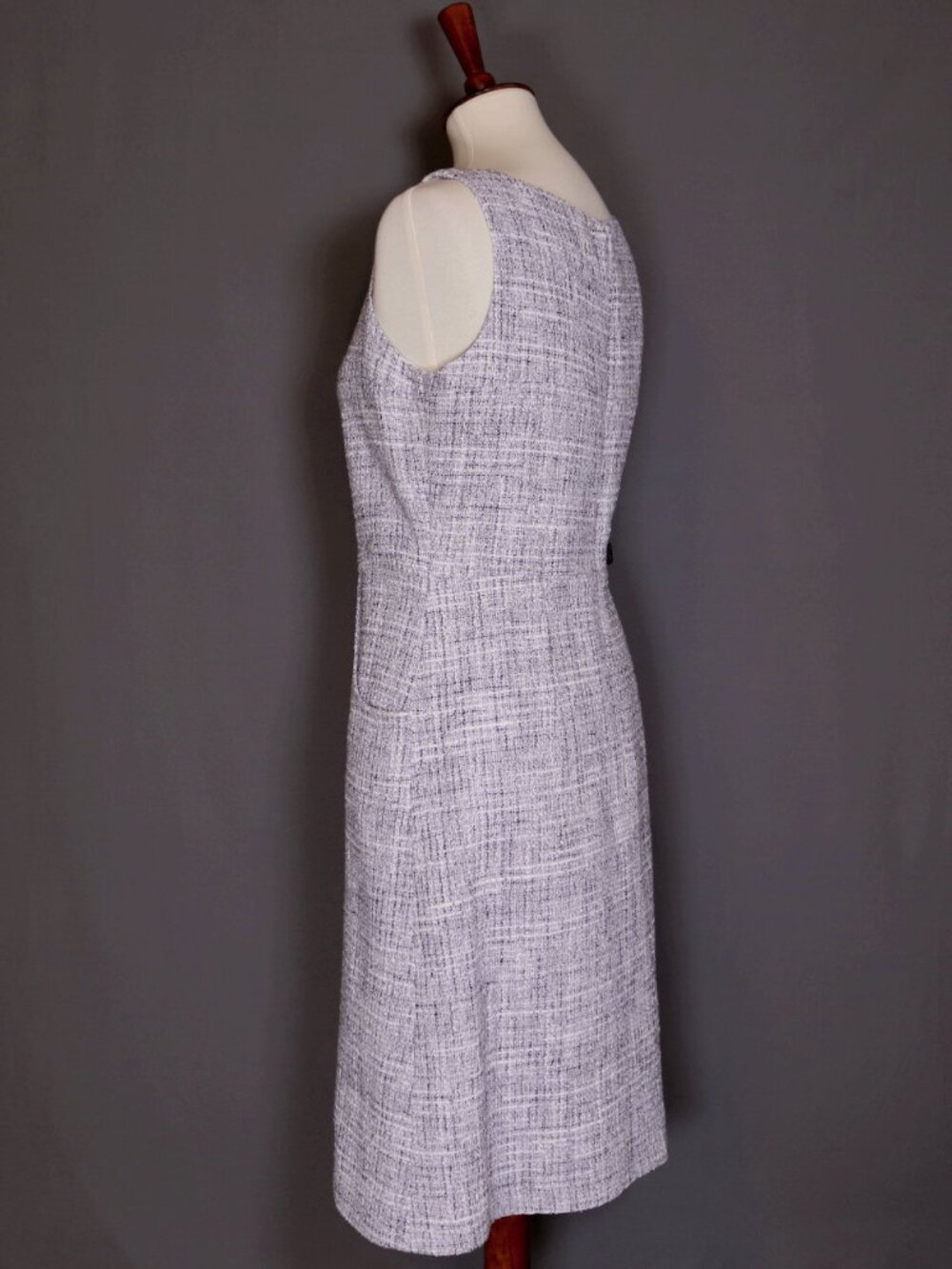 CHANEL Size 40 Lilac Purple White Dress Knee Length - Picture 7 of 15